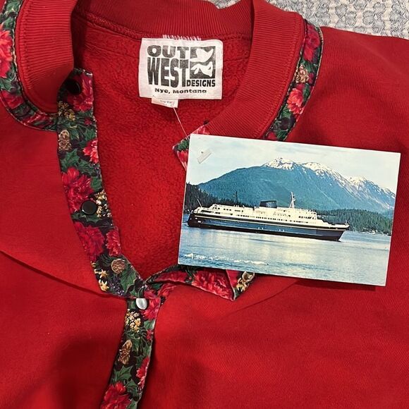 Vintage Redone Red Sweatshirt floral size large - Picture 5 of 8